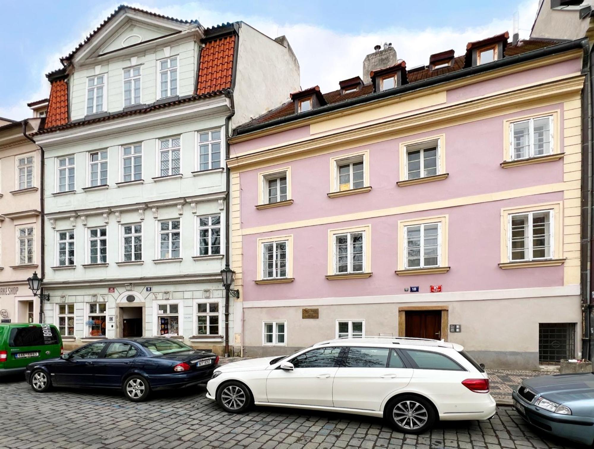 Residence Charles Bridge Прага Экстерьер фото